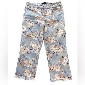 Nine West Chrystie Capri Jeans Floral Print Baby Blue Size 10